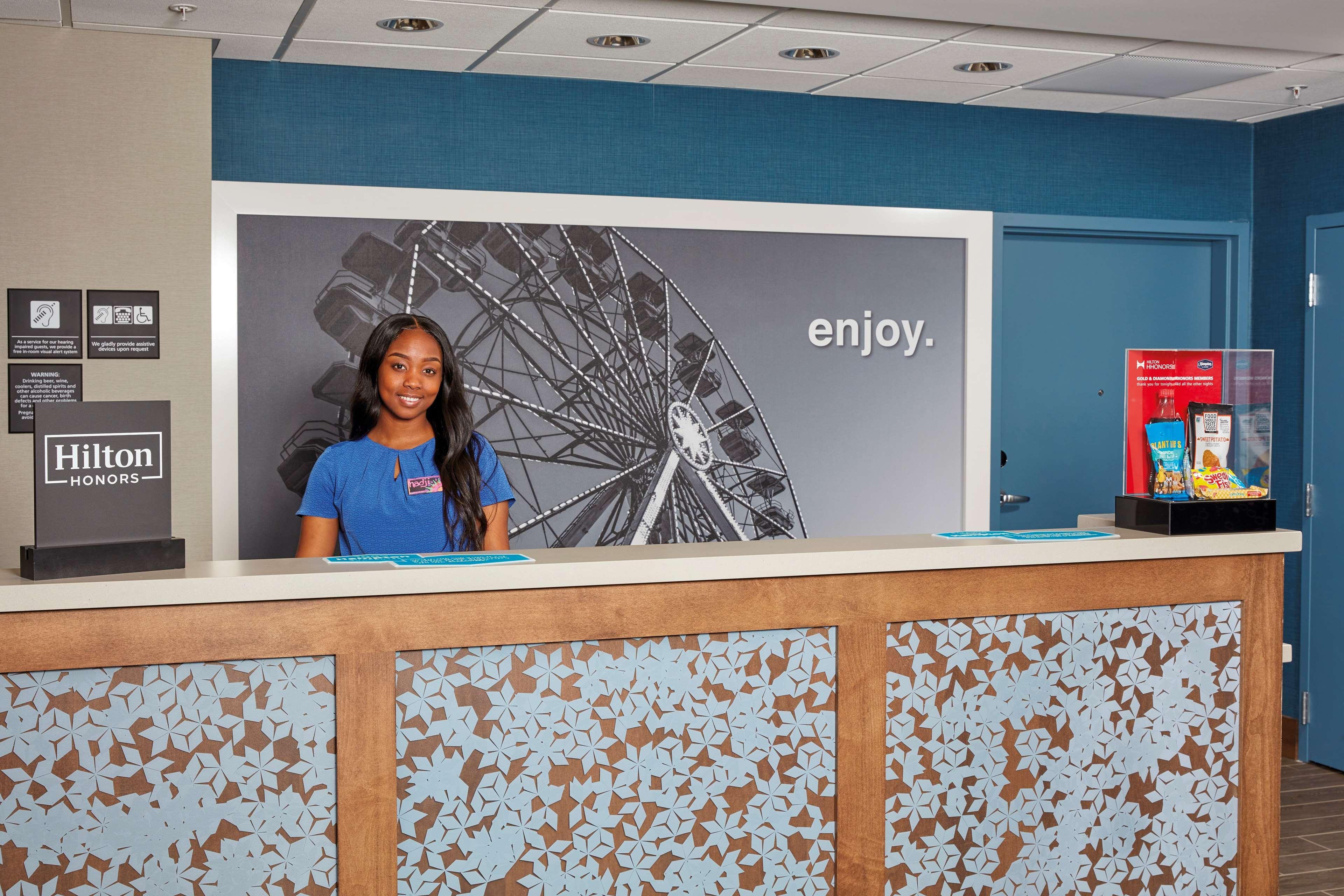 Hampton Inn & Suites Sacramento At Csus Dış mekan fotoğraf