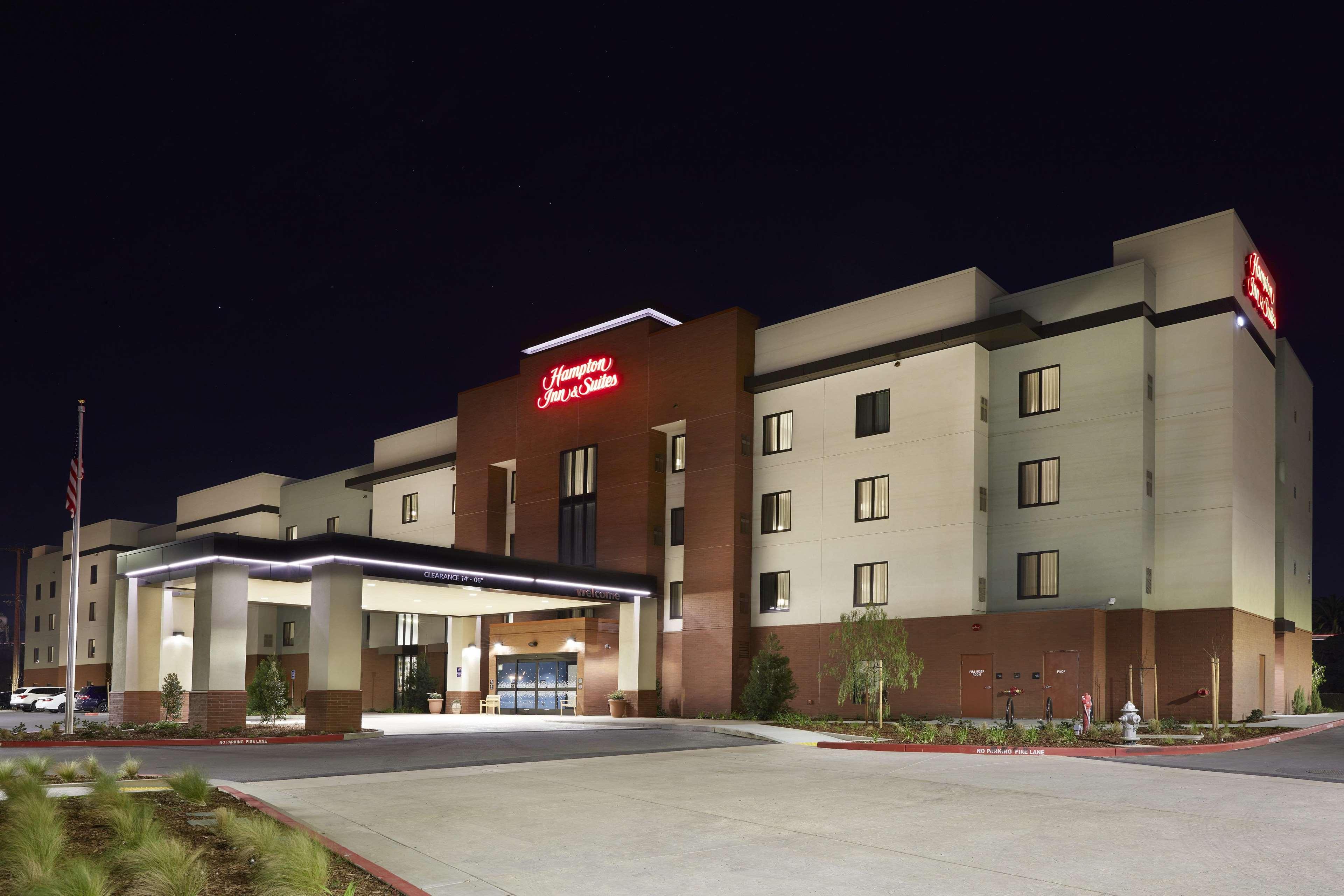 Hampton Inn & Suites Sacramento At Csus Dış mekan fotoğraf