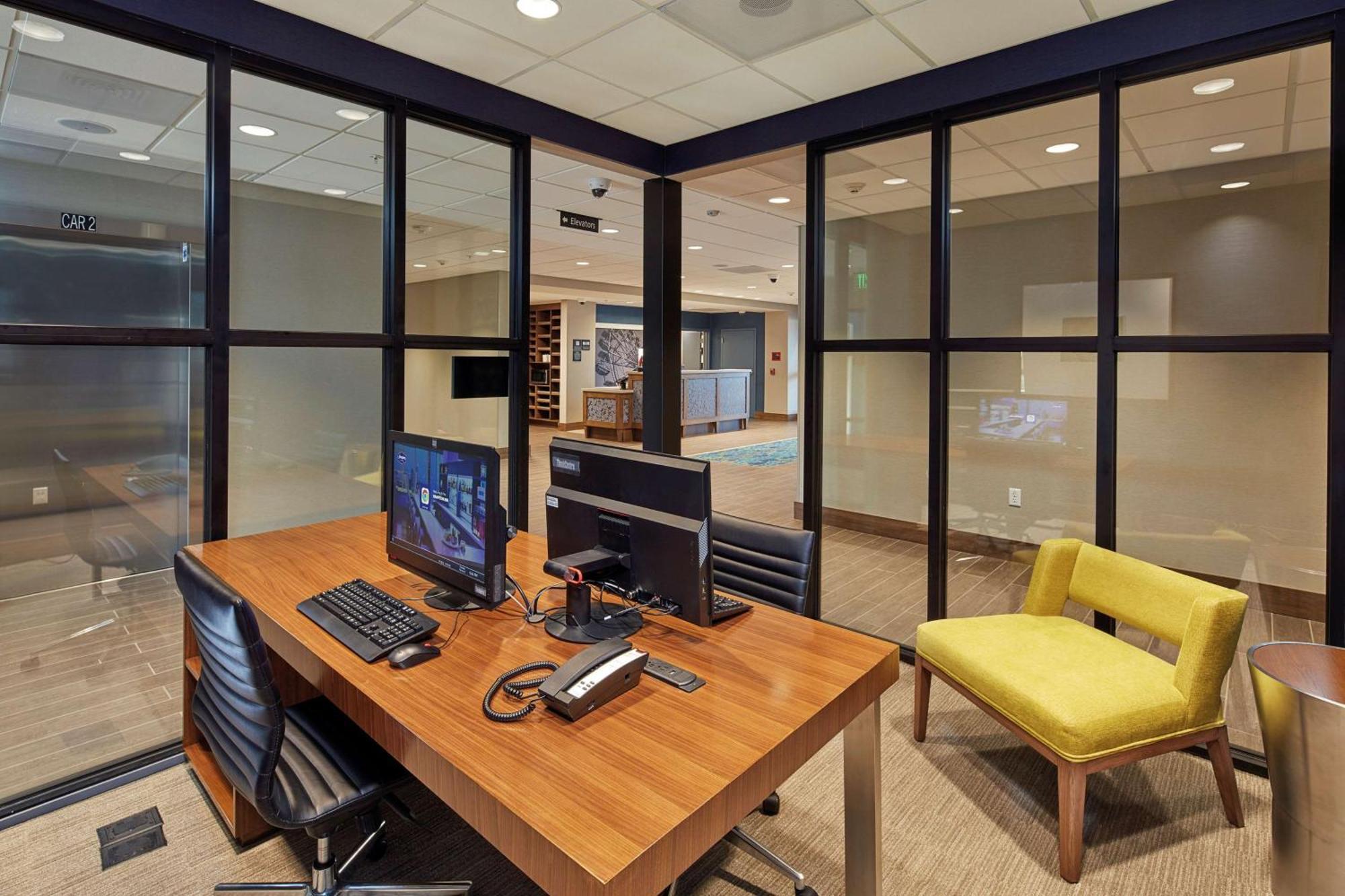 Hampton Inn & Suites Sacramento At Csus Dış mekan fotoğraf